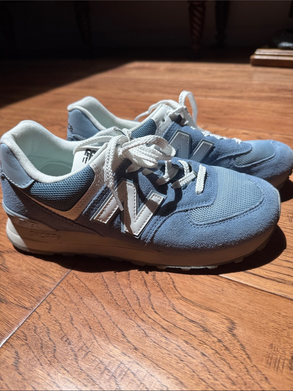 New Balance 574 Carolina Blue Suede Sneakers Men 7 / Women 8.5